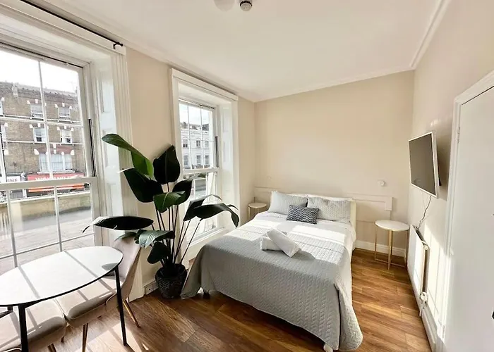 Warm Studio Flat In Camden 1